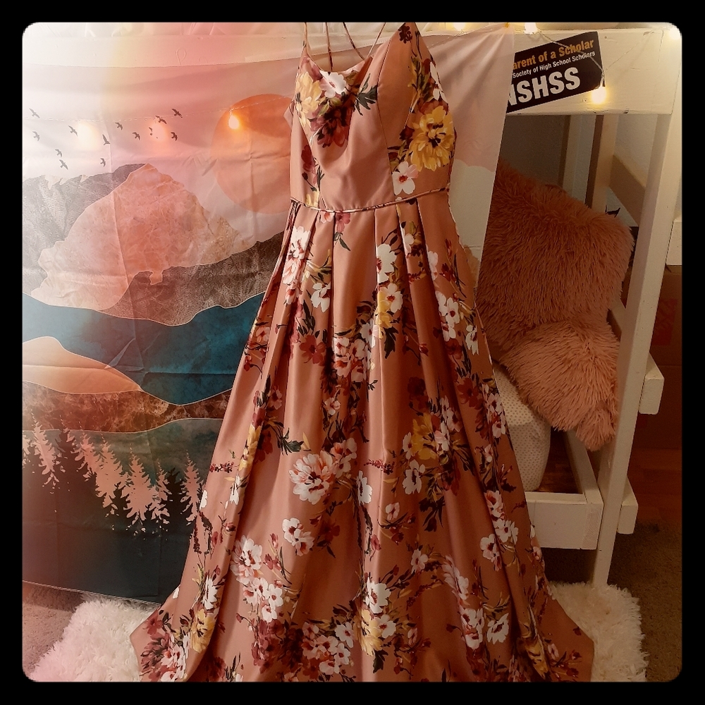 A 1-time used prom dress from Windsor.